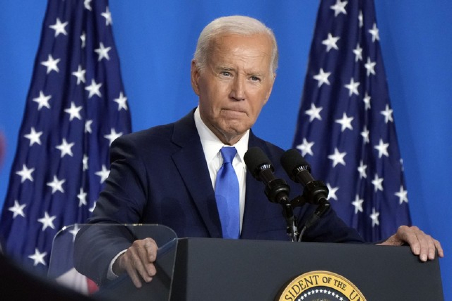 Biden desiste da candidatura a presidente dos EUA e anuncia apoio a Kamala Harris