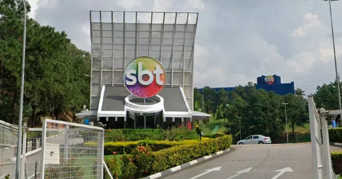 Justiça condena SBT a anular demissão de jornalista com câncer