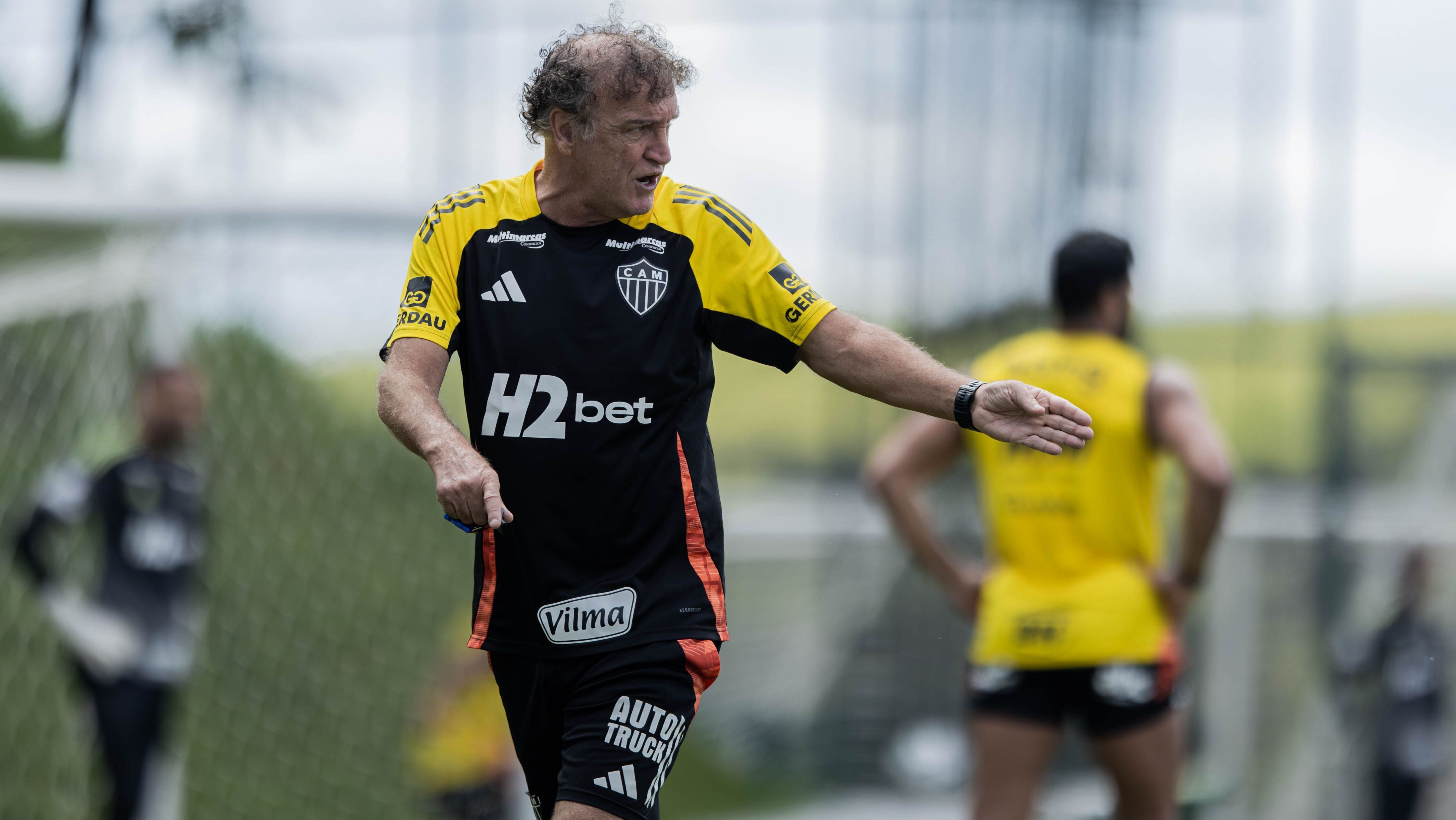 Cuca pode atingir 150ª vitória pelo Atlético-MG em clássico contra Cruzeiro